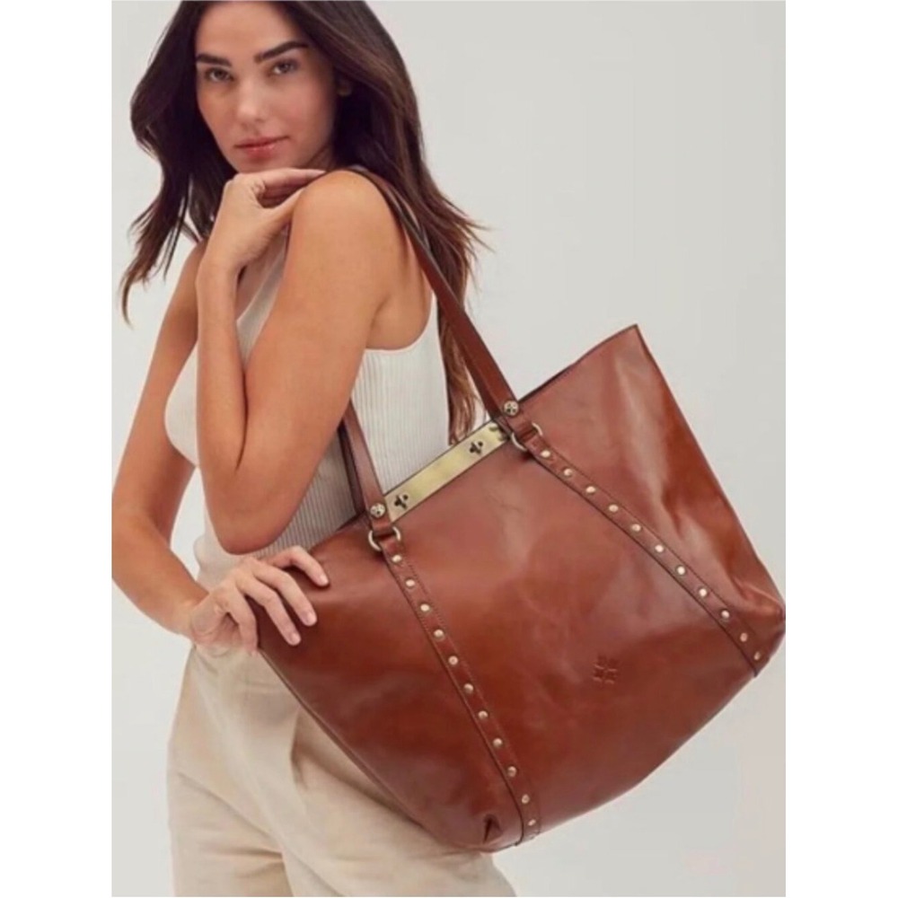Patricia Nash Benvenuto Tote Bag Cognac Leather Studded Brass Heritage Academia - Picture 16 of 16